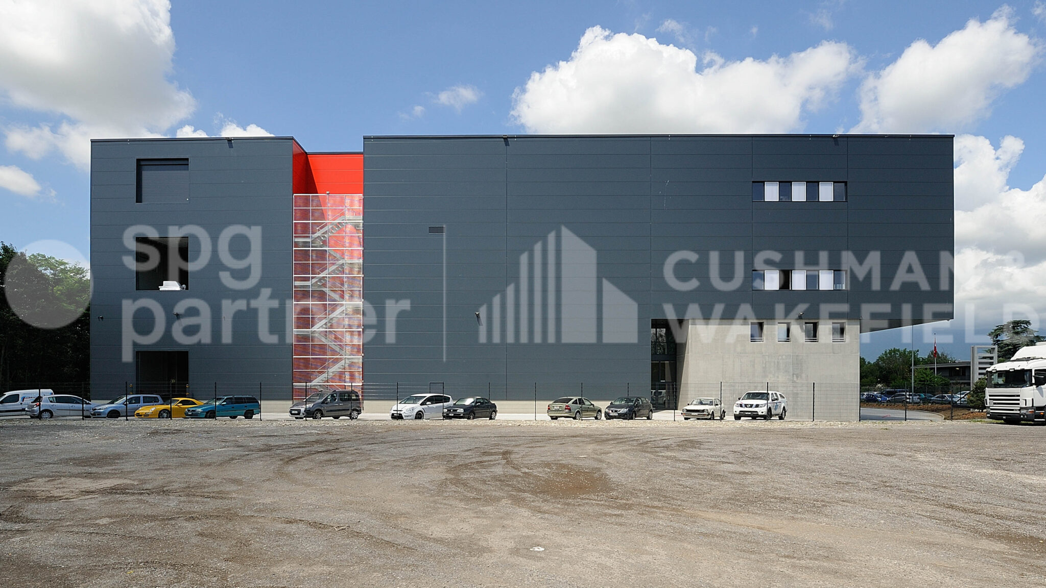 Atelier à louer – 700 m² – ZIMEYSA – Emma-Kammacher 9 – Meyrin
