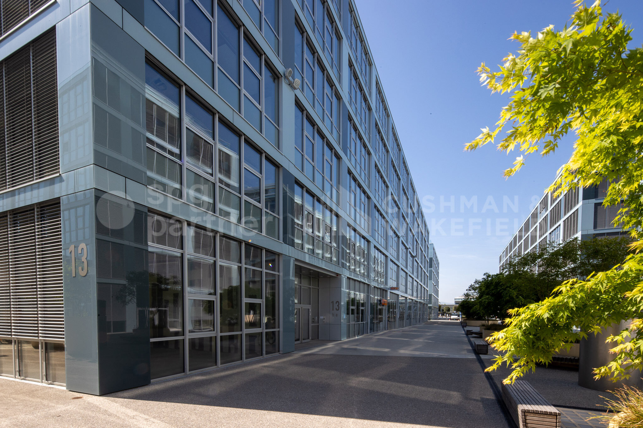 Atelier à louer – 500 m² – ZIPLO – Galaise 11 – Plan-Les-Ouates